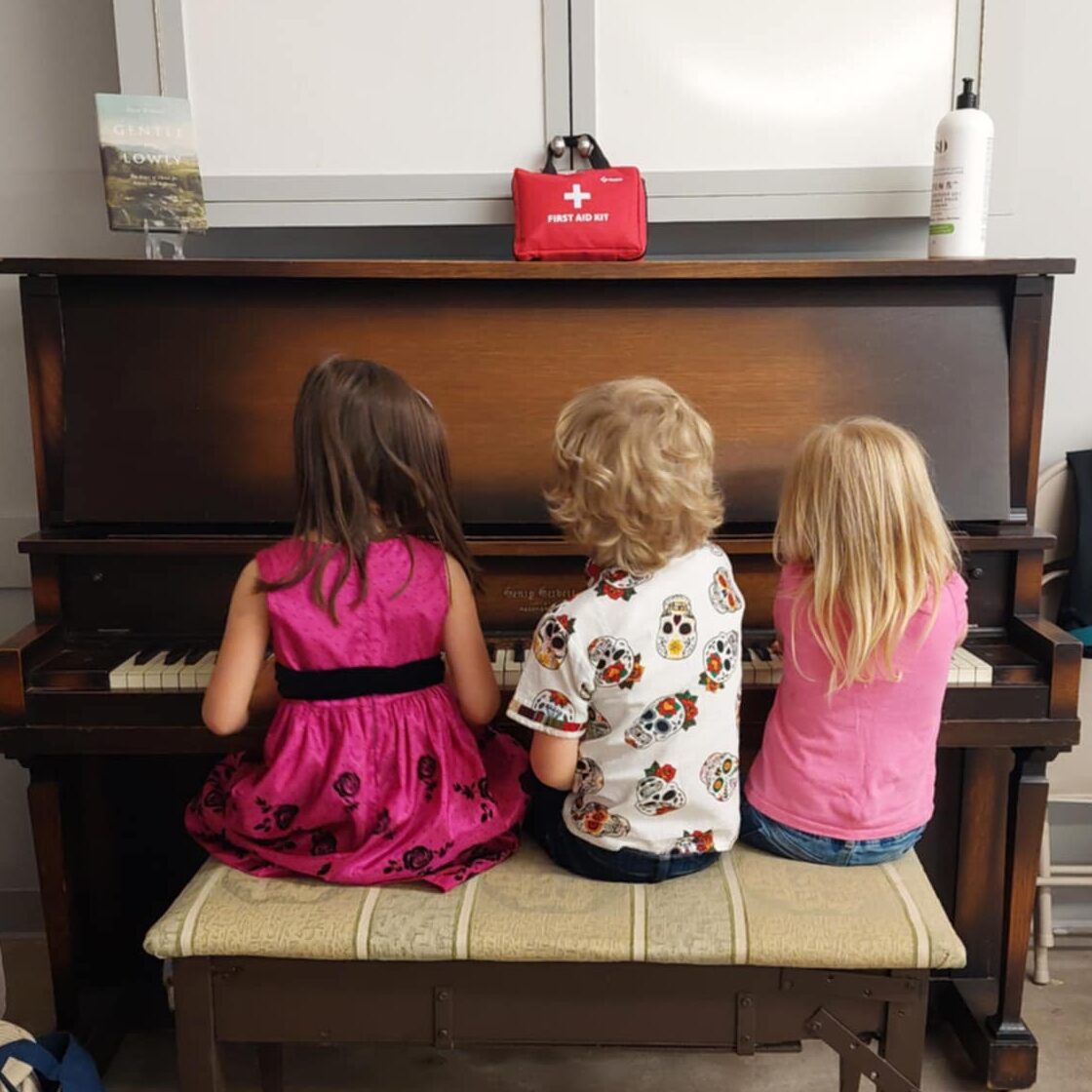 704b0dd1-7b3a-45c2-8c07-7a2d48bd7b5d